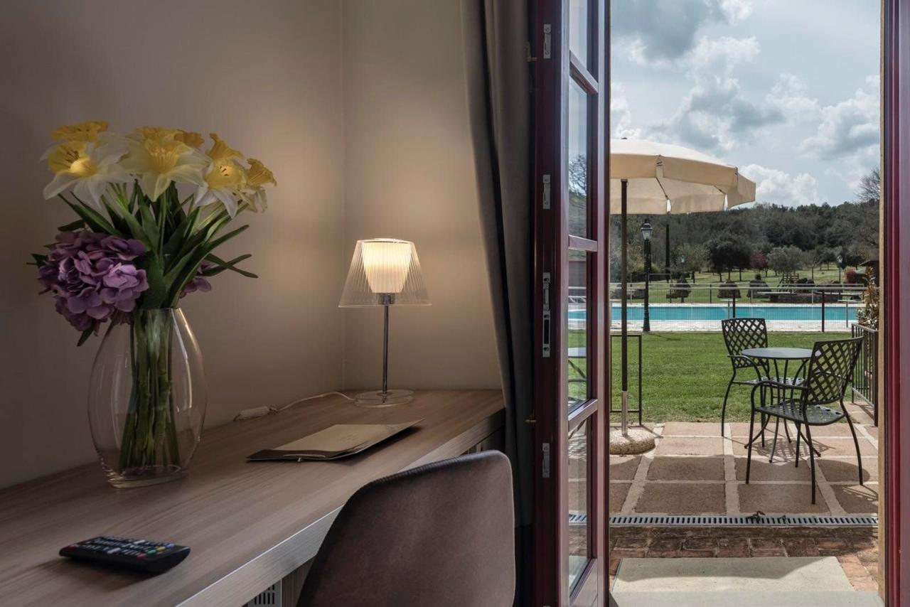 Hotel Casolare le Terre Rosse