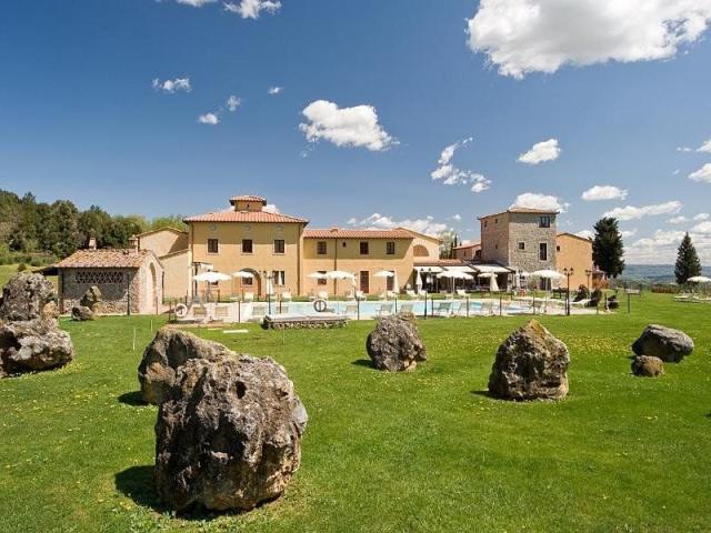 Hotel Casolare le Terre Rosse