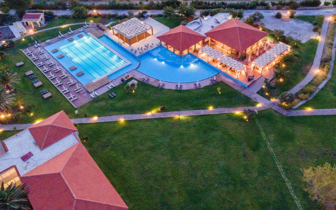 Hotel Aeolian Village Beach Resort