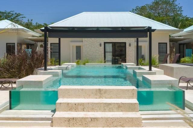 Villas VR Beachwalk Avellanas