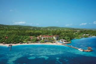 Coyaba Beach Resort & Spa & Club