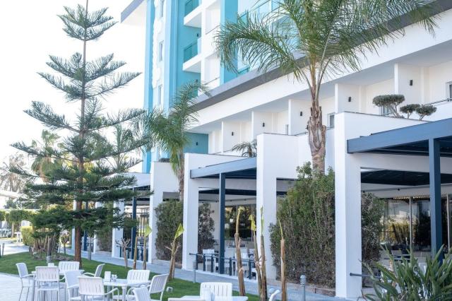 Hotel Seashell Resort & Spa