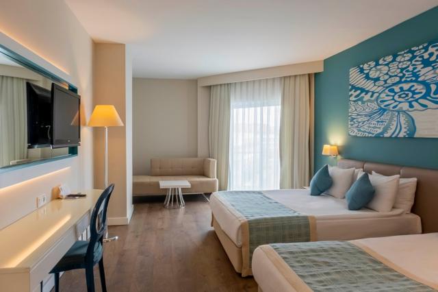 Hotel Seashell Resort & Spa