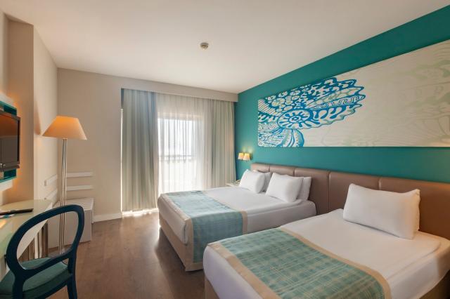 Hotel Seashell Resort & Spa
