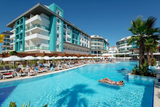 Hotel Seashell Resort & Spa