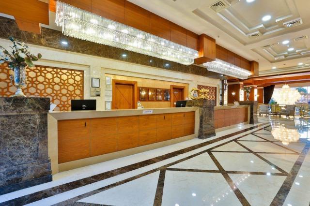 Hotel Crystal De Luxe
