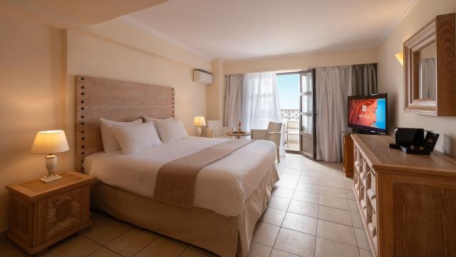 Hotel Mitsis Petit Palais