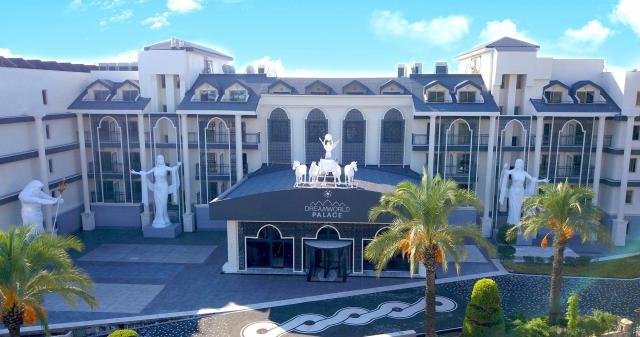 Hotel Dream World Palace