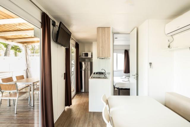 Zaton Holiday Resort-Mobile homes