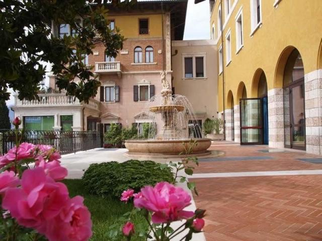 Garda Family House