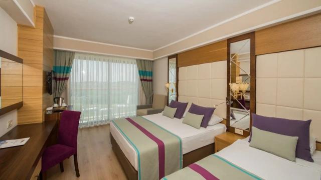 Hotel Dream World Aqua