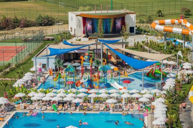 Hotel Dream World Aqua