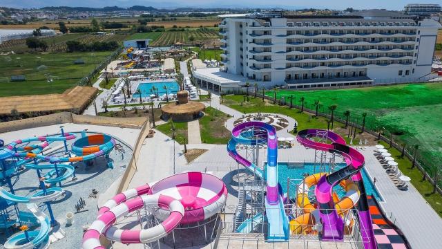 Hotel Dream Water World
