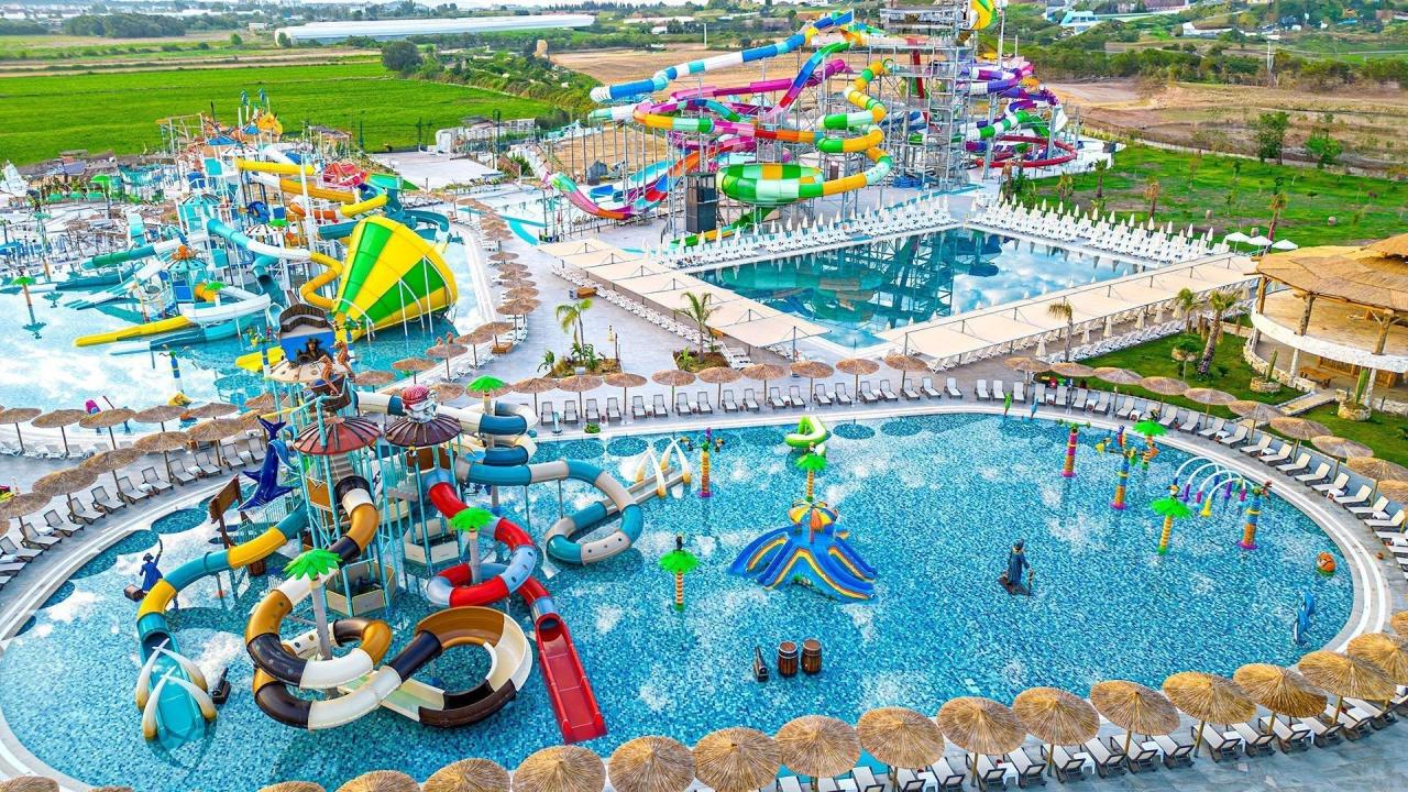 Hotel Dream Fun World