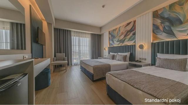 Hotel Dream Fun World