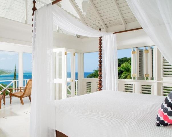 Round Hill Hotel & Villas