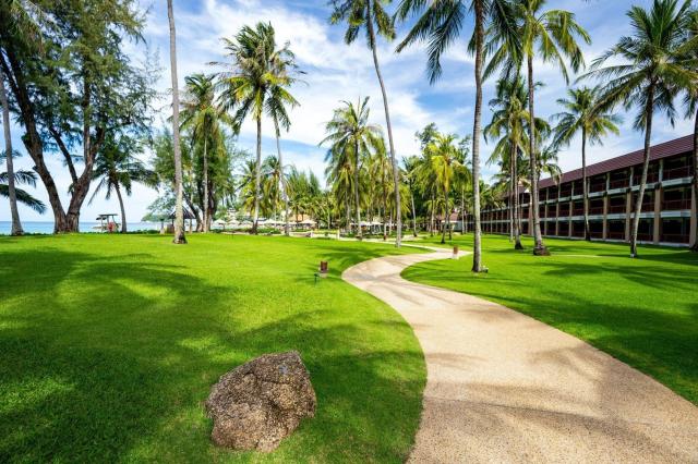Hotel Katathani Phuket Beach Resort