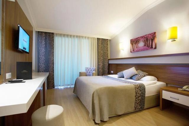 Hotel Sun Club Side