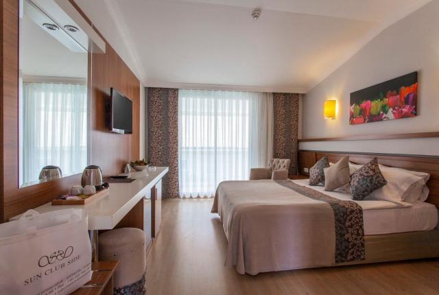 Hotel Sun Club Side