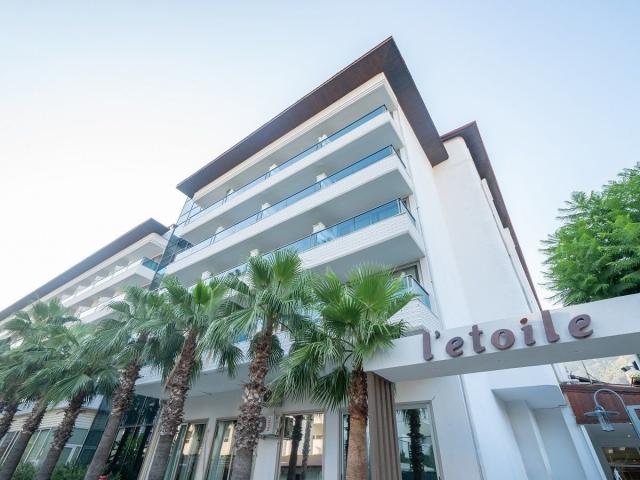 Hotel L'Etoile Beach