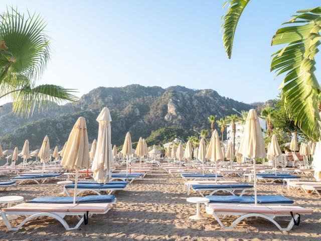 Hotel L'Etoile Beach