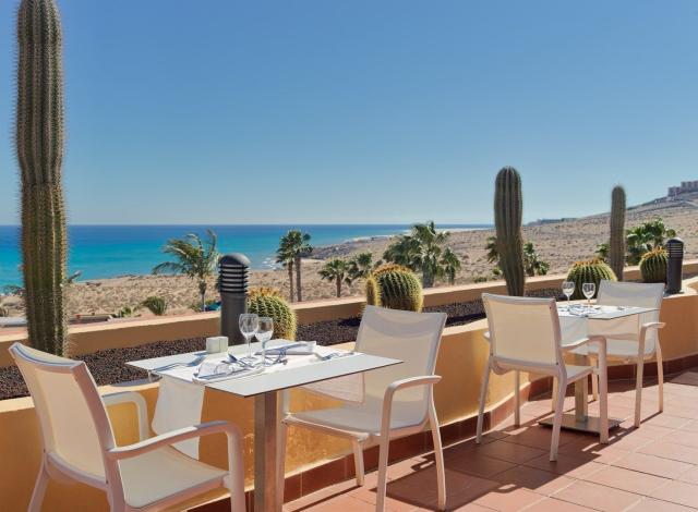 Hotel H10 Playa Esmeralda