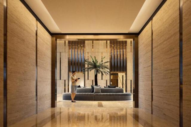 Dusit Thani Laguna Singapore