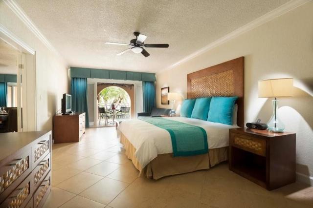 Divi Little Bay Beach Resort