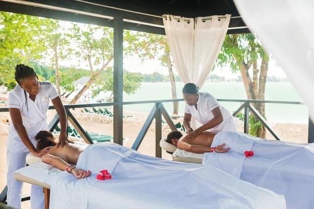 Hotel RIU Negril