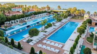 Orient Express & Hotel Q Premium