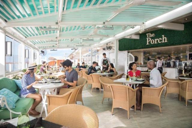 Čtrnáctidenní plavba z Amsterdamu na Island a zpět