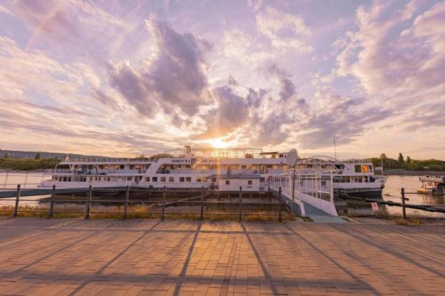 Fortuna Boat Hotel Budapest