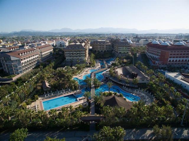 Hotel Royal Dragon