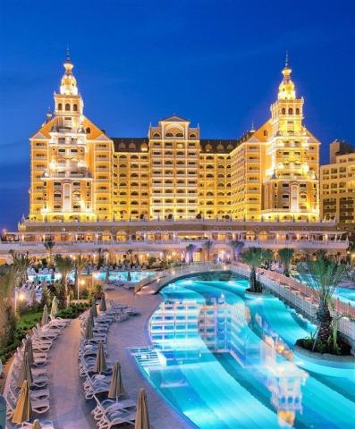 Hotel Royal Holiday Palace