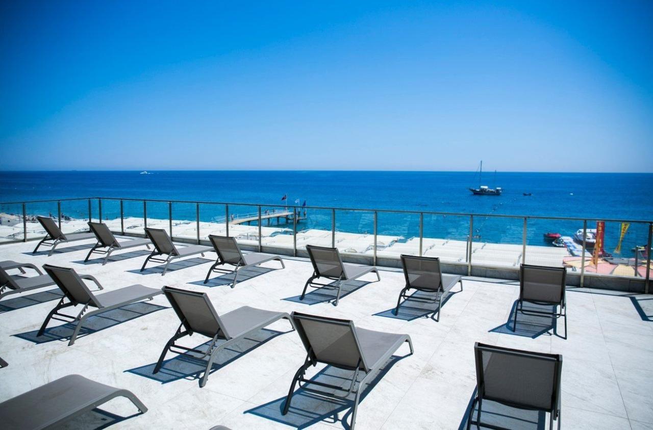 Hotel Sailor’s Beach Club