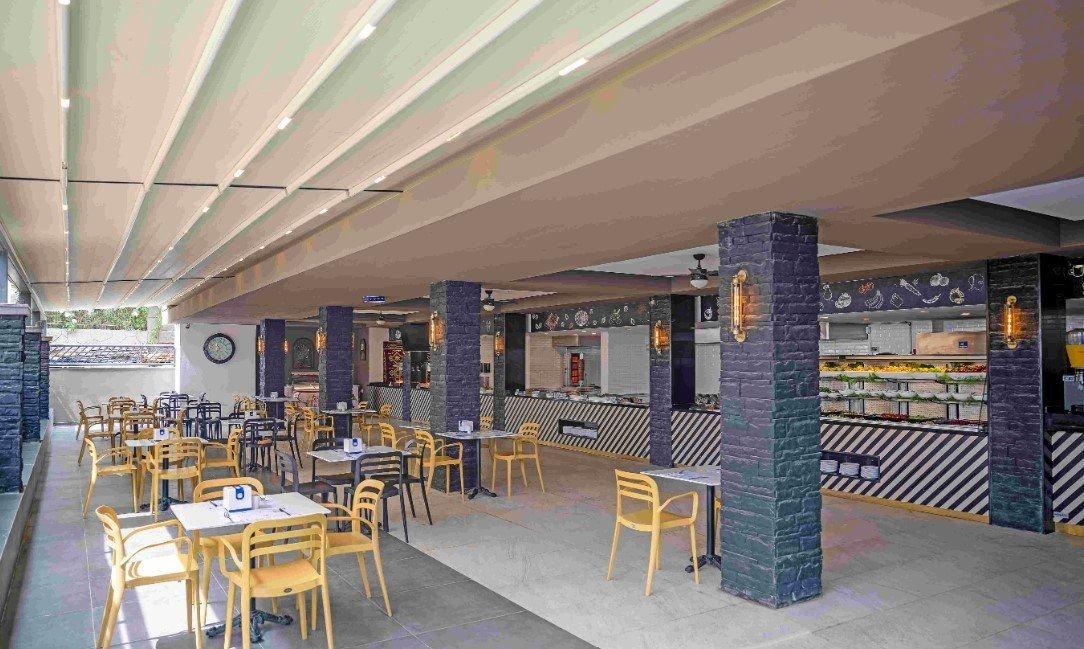 Hotel Sailor’s Beach Club