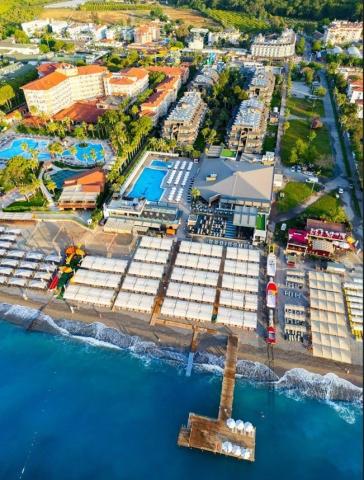 Hotel Sailor’s Beach Club