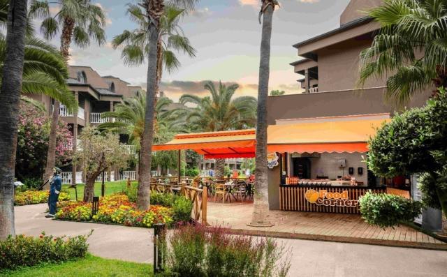 Hotel Sailor’s Beach Club