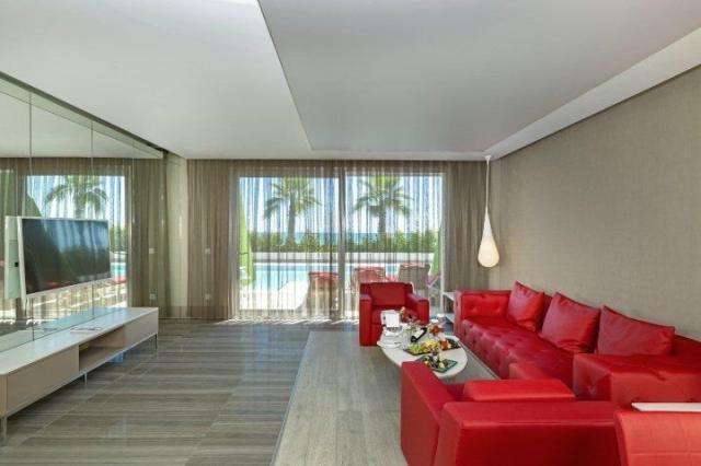 Hotel Adam & Eve