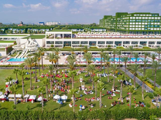 Hotel Adam & Eve