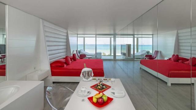Hotel Adam & Eve