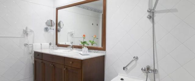Hotel Las Aguilas Tenerife