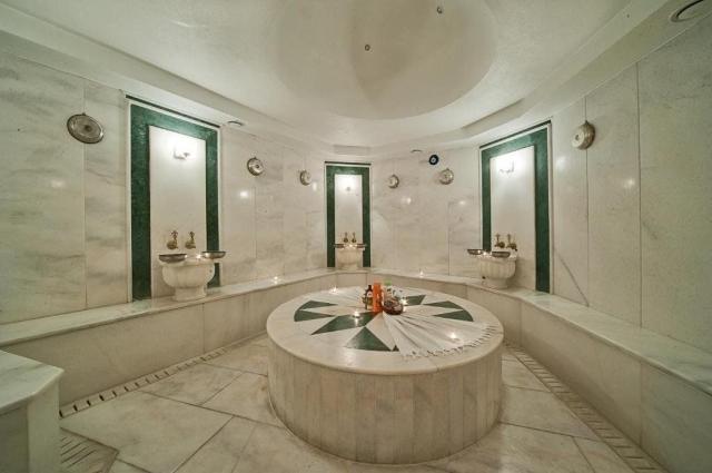 Hotel Byzantium