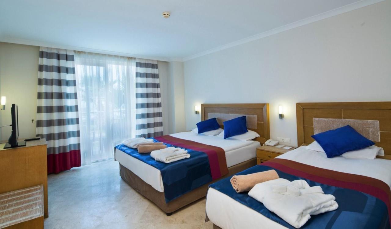 Hotel Crystal Boutique Beach Resort