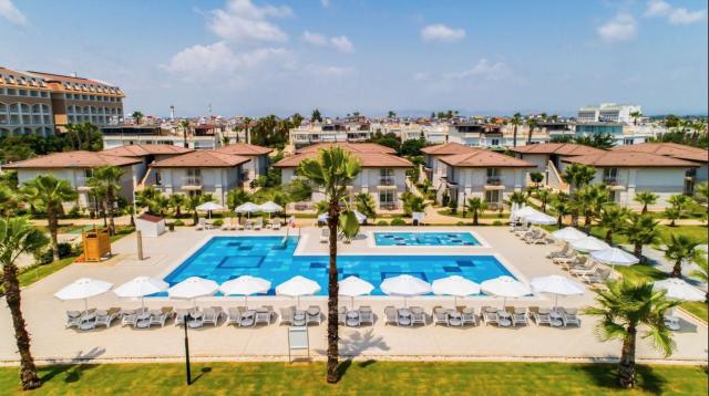 Hotel Crystal Boutique Beach Resort