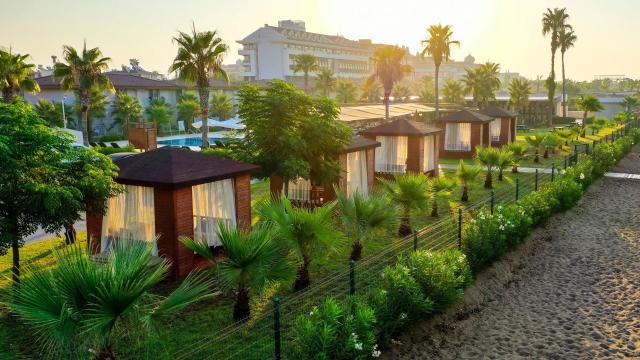 Hotel Crystal Boutique Beach Resort