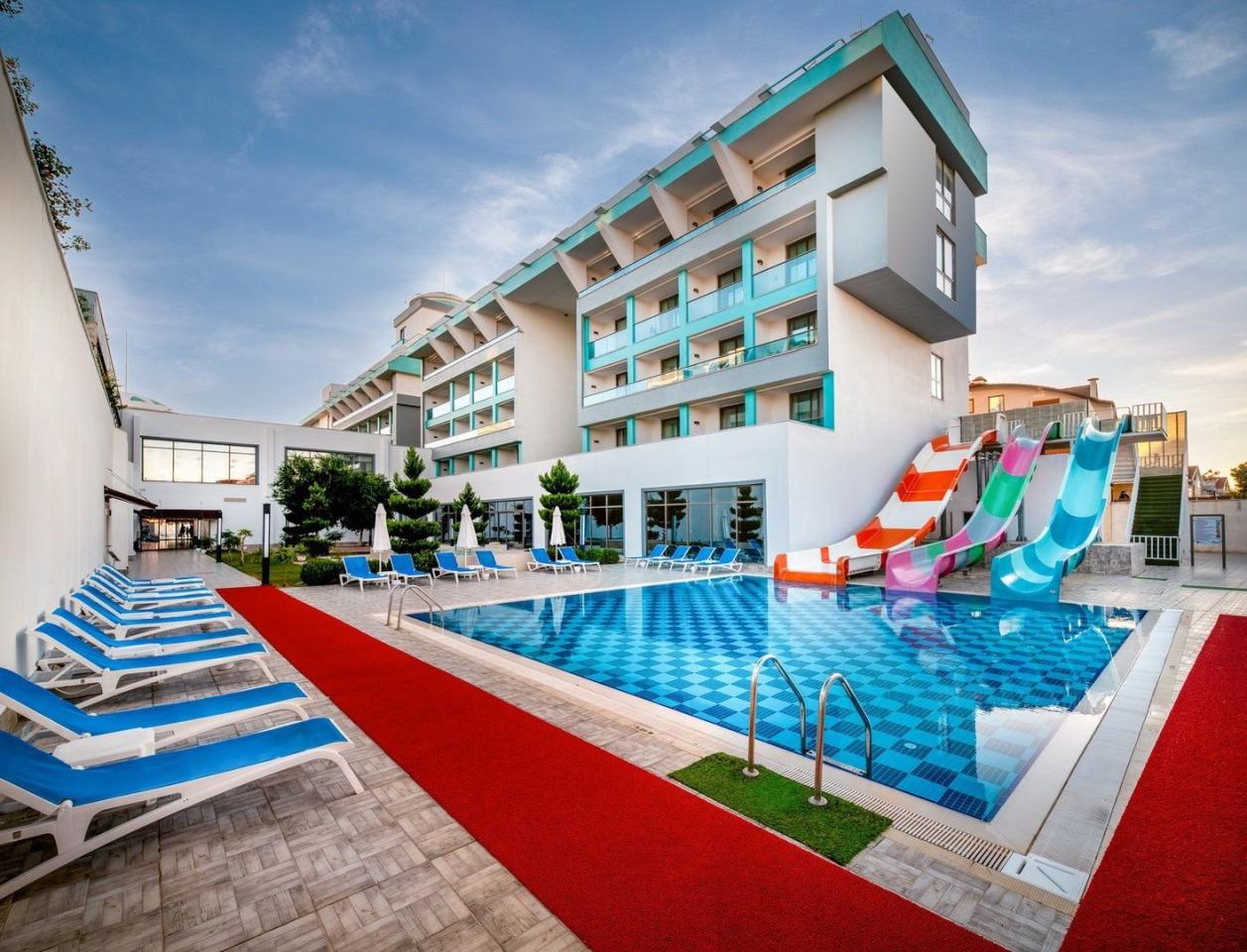 Hotel Sensitive Premium Resort and SPA