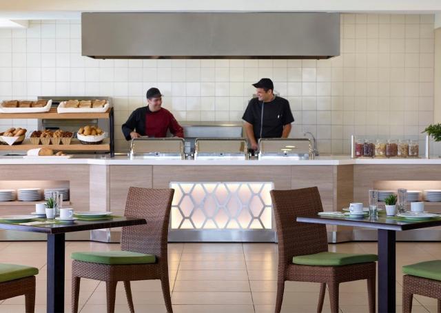 Hotel Pefki Islands Resort