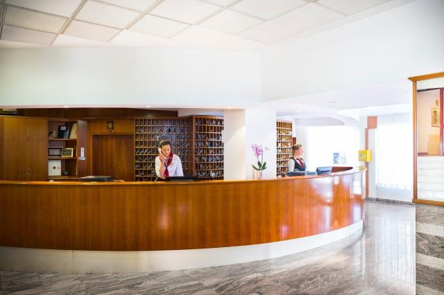 Sunny Baška by Valamar Hotel (ex. Corinthia)