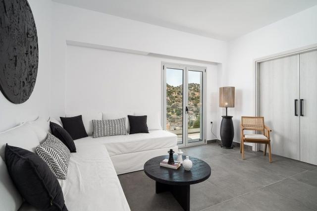  MY WAY Stella Luxury Apartments